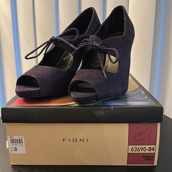 Fioni Koko Suede Heels - Picture 7 of 7